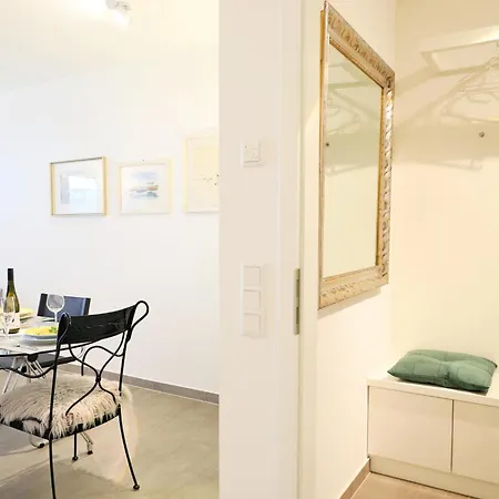 Bomhoffstr. 15, Whg. 3 *